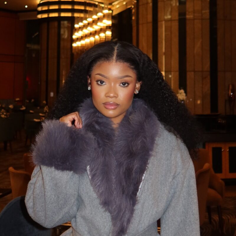 Influencer pick! Peruvian Double Drawn Lace 13x4 Full Frontal Bob Jerry Curly Wig 1